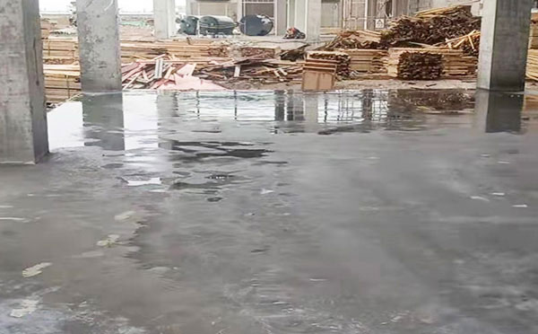 和田地坪漆施工是怎么收费的